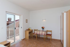Apartment (Villa Dubravka - Superior One Bedroom) | 1 bedroom, individually decorated, individually furnished