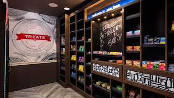 Snack bar