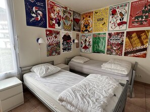 2 bedrooms, free WiFi