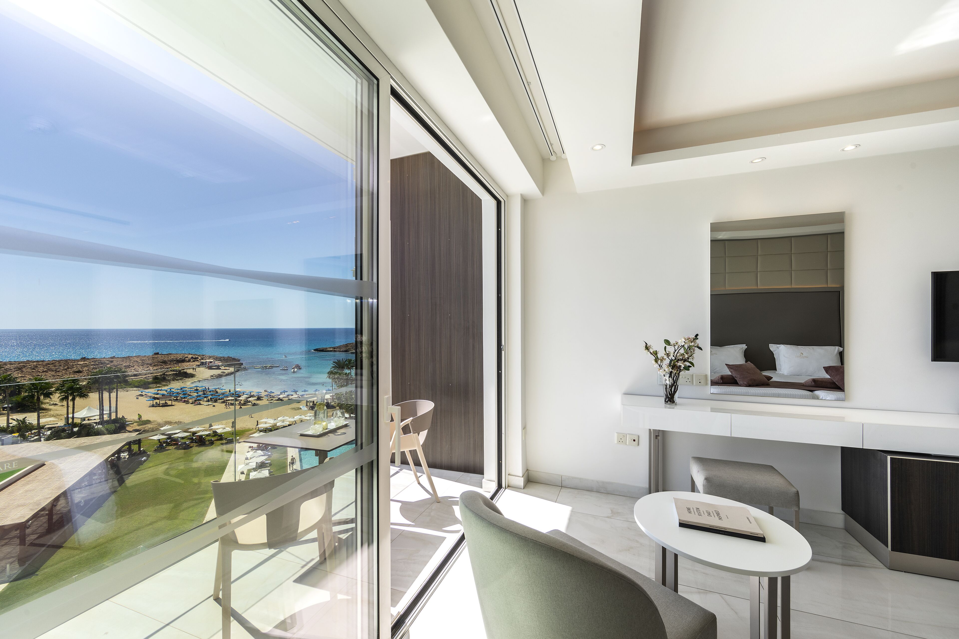 Foto - Chrysomare Beach Hotel & Resort