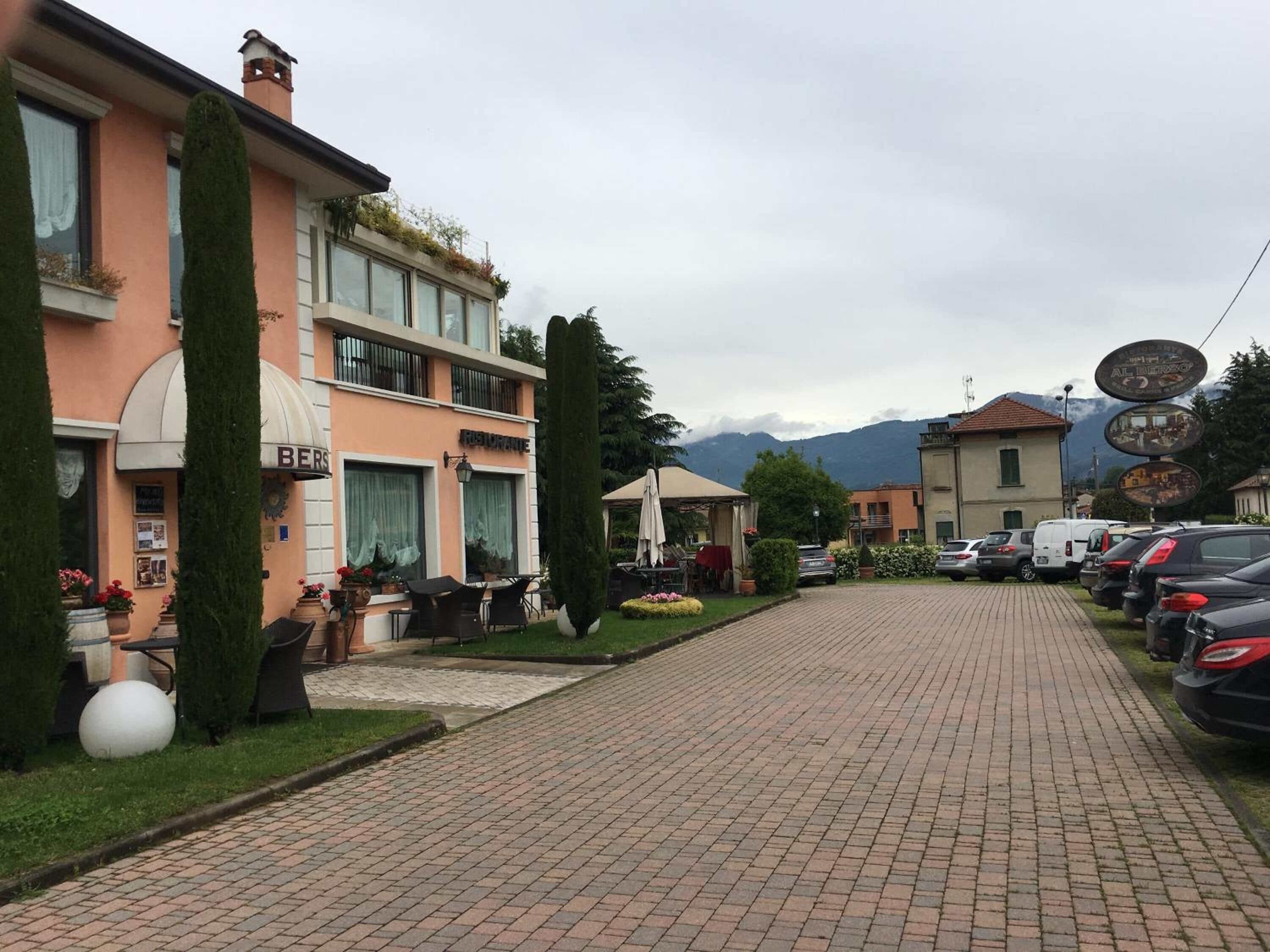 Parcheggio non assistito gratuito