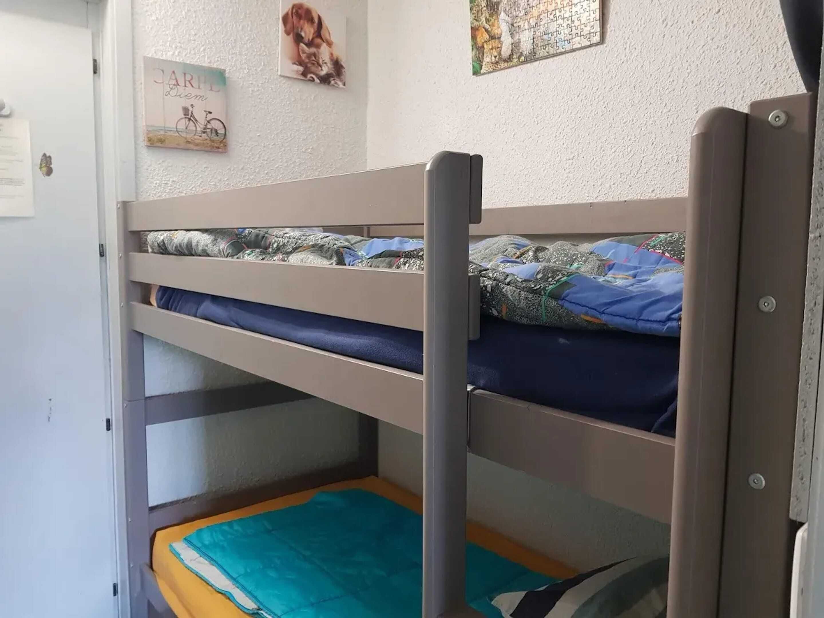 Een strijkplank/strijkijzer