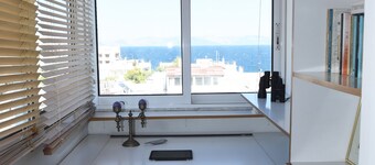 Top Floor With Stunning 360 View