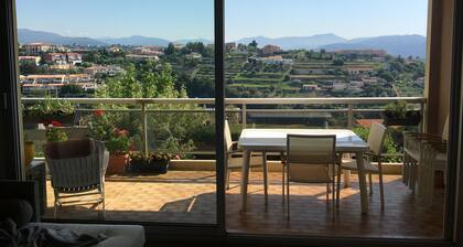 2BR Apartment sea view balcony and pool