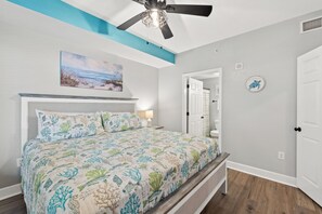 2 bedrooms, travel cot, WiFi, bed sheets