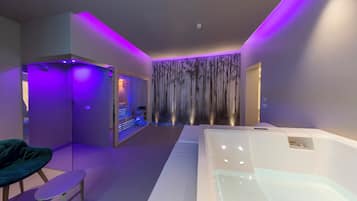 Suite Junior, 1 lit double, baignoire à jets | Literie de qualité, couette en duvet, lit avec matelas à plateau-coussin