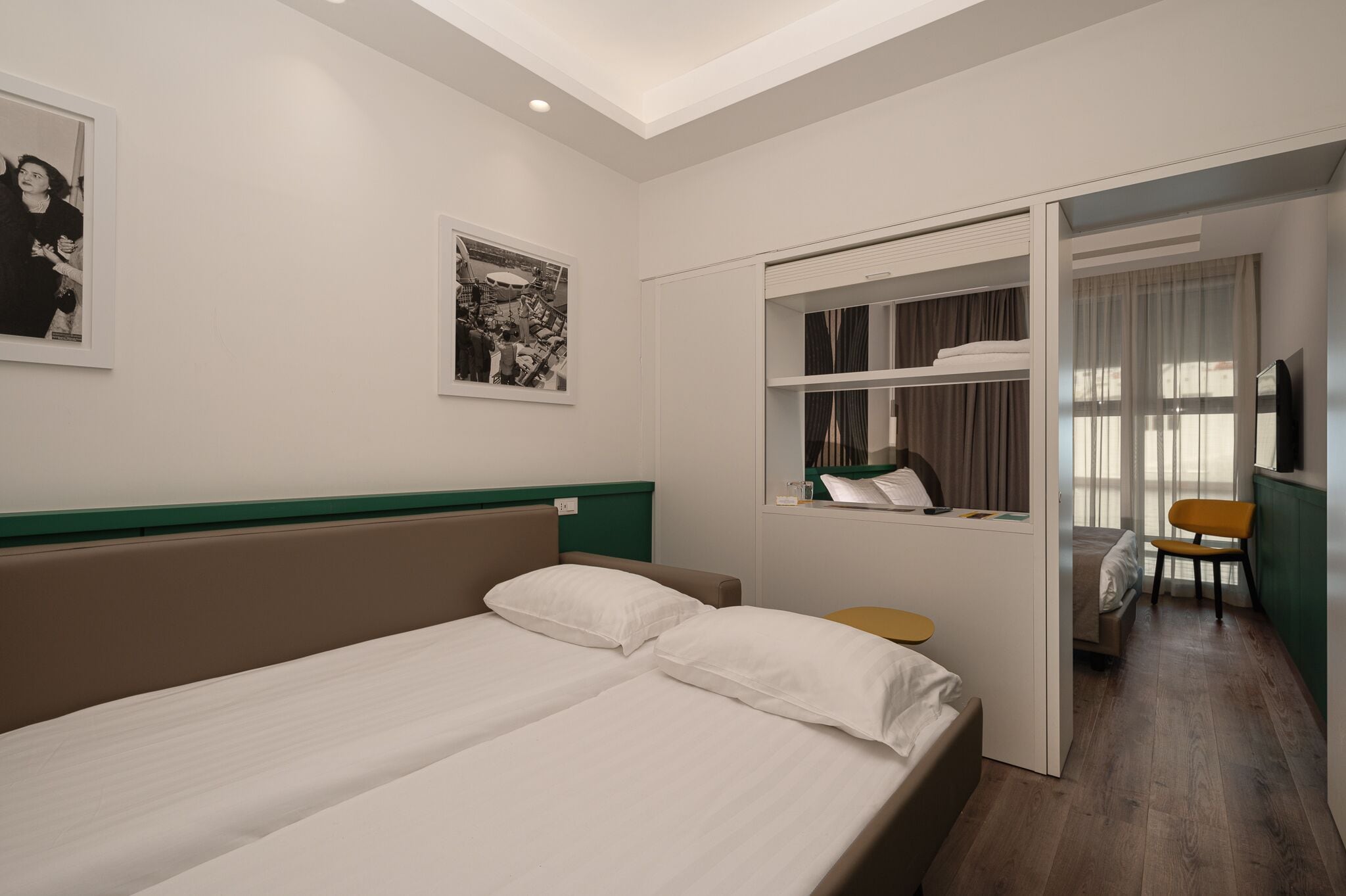 標準四人房 | 高級寢具、羽絨被、舒適加層、迷你吧