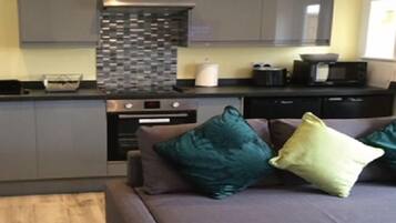 Kamar | Setrika/meja setrika, tempat tidur bayi gratis, dan Wi-Fi gratis