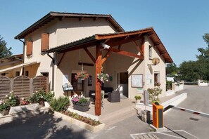 Reception - Camping Le Bontemps (Vernioz)
