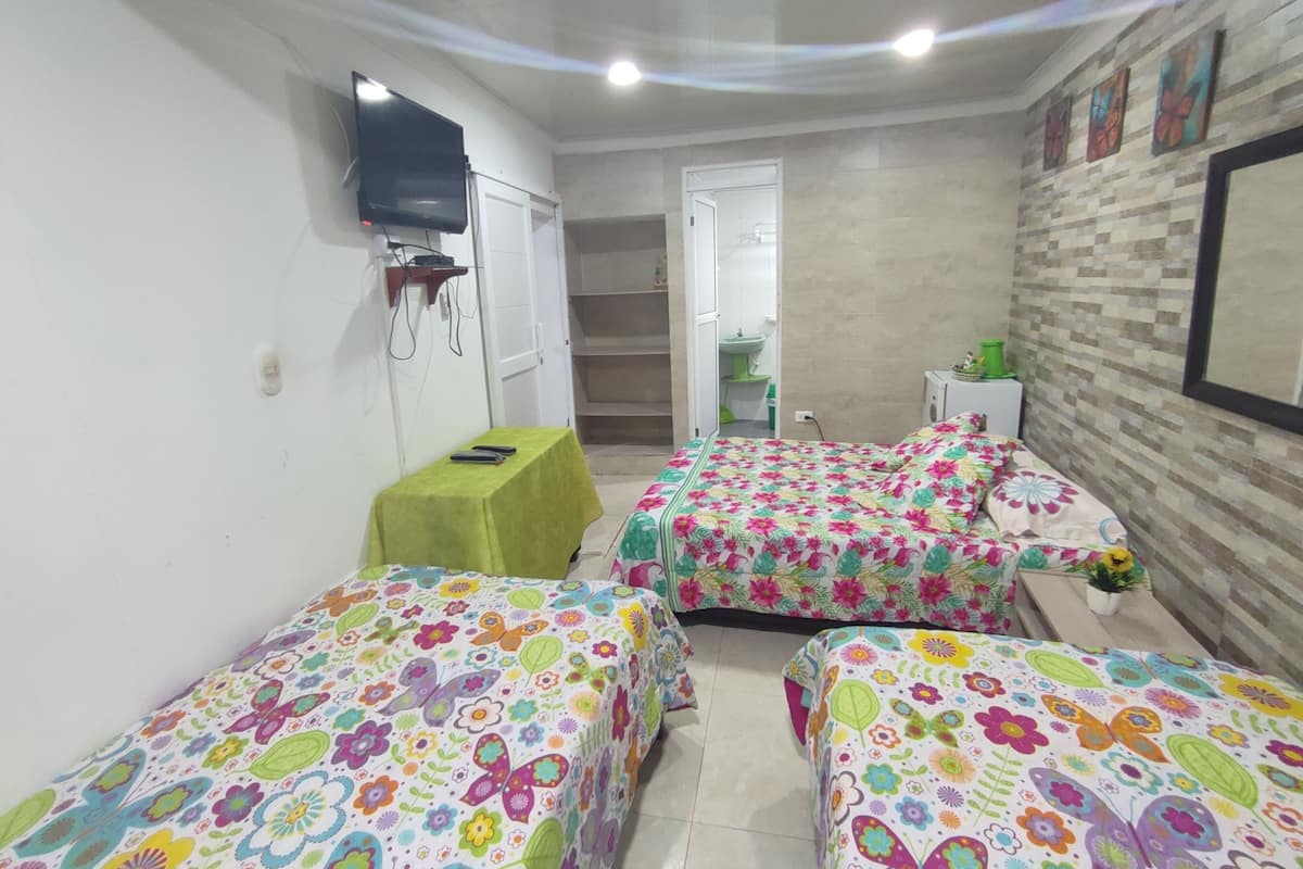 Standard Quadruple Room, Multiple Beds | 1 bedroom, minibar, free WiFi, bed sheets