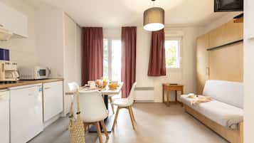 Soundproofing, cots/infant beds, free WiFi, bed sheets