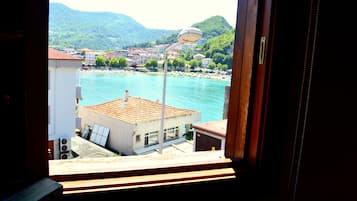Habitación doble, vista al mar | Vista a la playa o el mar