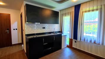 Családi lakosztály | Privát konyha
