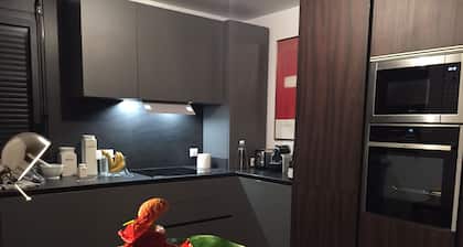 Nueva casa cerca del centro