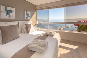 Classic Room | Egyptian cotton sheets, premium bedding, minibar, in-room safe - Celtic Manor Boutique Guest House (Cape Town)