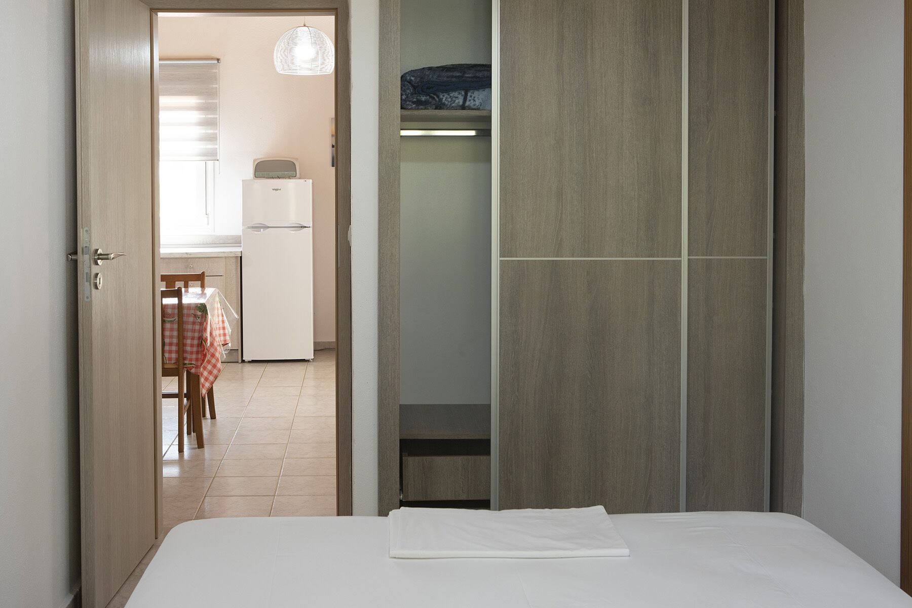 2 多间卧室、熨斗/熨衣板、WiFi