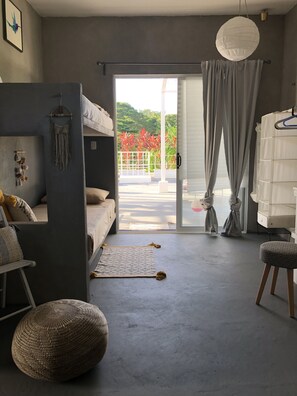 1 chambre, fer et planche Ă repasser, Wi-Fi, draps fournis
