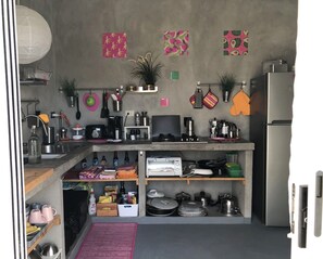 Fridge, coffee/tea maker, toaster, blender