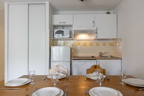 Apartment (6 People)