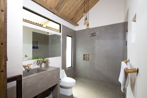 Bathroom - Libelula Lounge & Lodgings (Tempate)