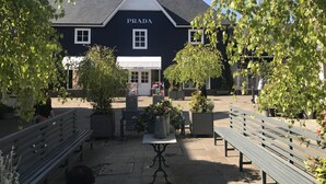 Designer store - The Coach House near Bicester Village (Bicester)
