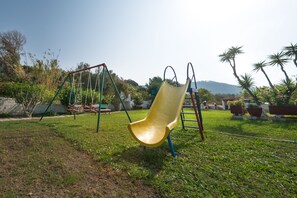 Aire de jeux - extérieure