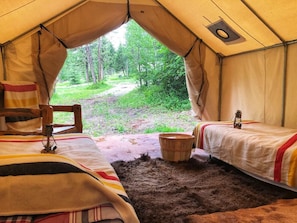 1 quarto, roupa de cama