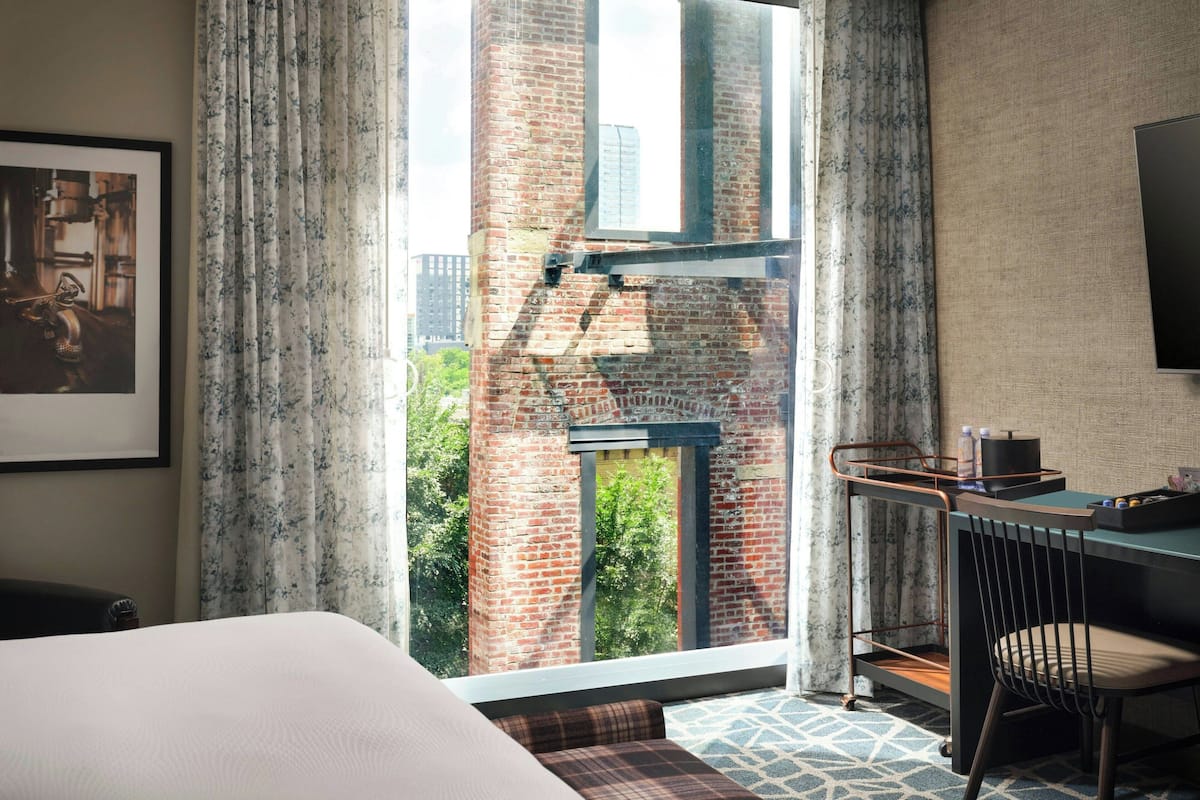 Premium bedding, pillow-top beds, in-room safe, desk