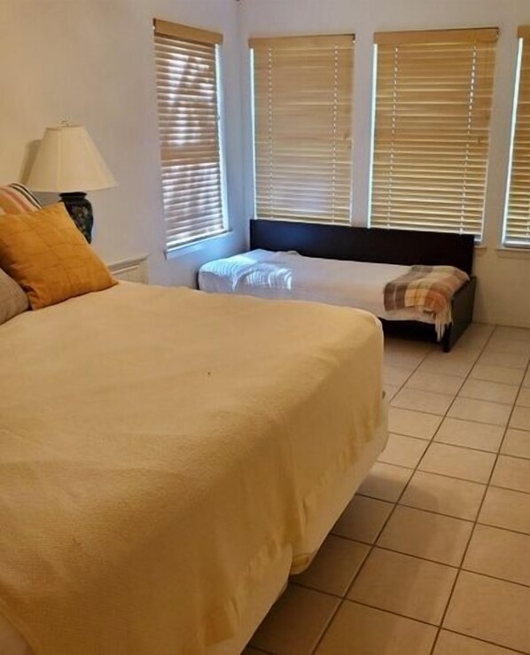2 bedrooms