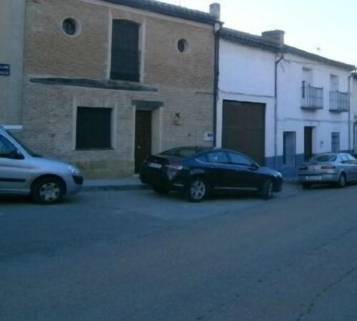 Casa Rural Calderón de Medina I, II ja III 26 hengelle