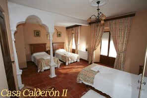 10 camere, ferro/asse da stiro, lenzuola