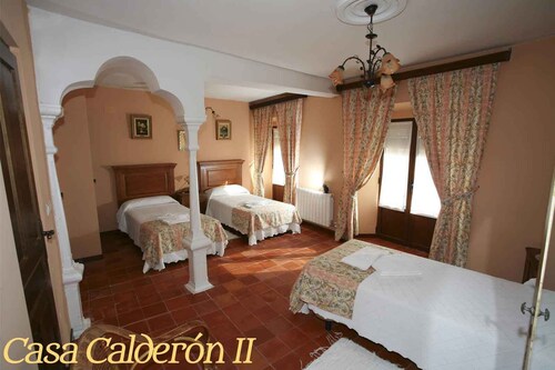 Rural House Calderón de Medina I, II and III for 23 persons