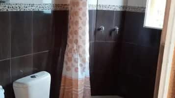 Family Cottage, Garden View | Bathroom | Shower, towels, toilet paper