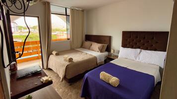 Minibar, individually furnished, iron/ironing board, free WiFi