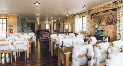 Hotel Estancia El Ovejero Patagonico