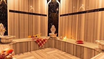 Sauna seca, banheira de hidromassagem, banho turco/hammam