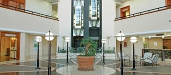 SPACE VALLEY FLAT - GREAT LOCATION