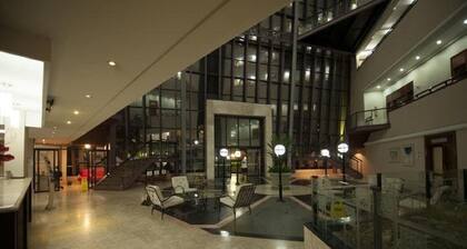 SPACE VALLEY FLAT - GREAT LOCATION