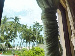 พื้นที่ทำงานแบบใช้แล็ปท็อป, Wi-Fi ฟรี, ผ้าปูที่นอน