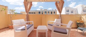 Cozy duplex with sunny terrace