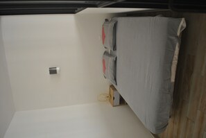 1 slaapkamer, een strijkplank/strijkijzer, wifi, rolstoeltoegang
