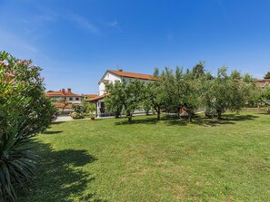 Property grounds - Apartment Olivo by Interhome (Novigrad (Istra))