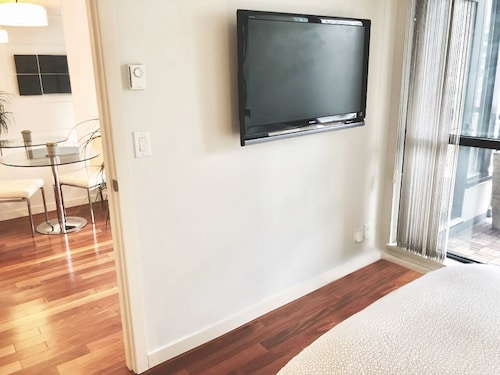 ダウンタウンの中心部にある美しいラグジュアリースイート