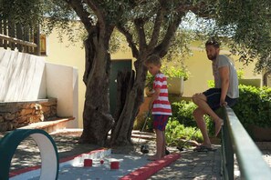 Property grounds - Holiday apartment mit Klimaanlage und Pool (Imperia)