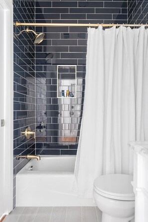 Hair dryer, soap, shampoo, toilet paper - Embrace Comfort and Convenience | Hibiscus House (Charleston)