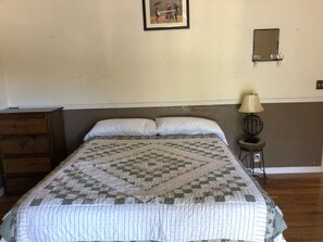 3 bedrooms, WiFi, bed sheets