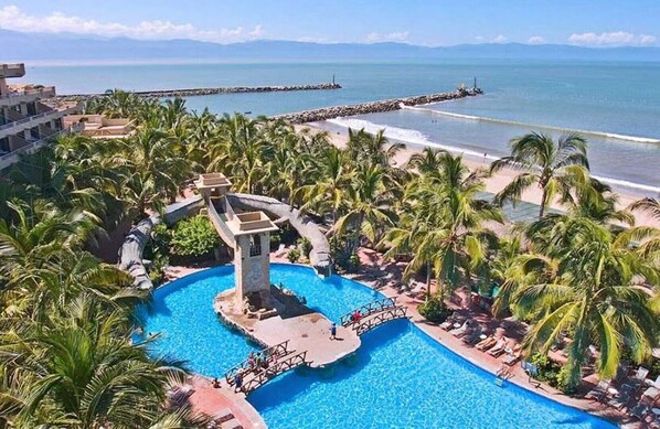 Alberca al aire libre 