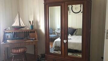 4 chambres, bureau, fer et planche à repasser, Wi-Fi gratuit