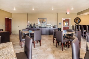 Free daily continental breakfast