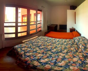 經典公寓, 海景, 高層 | 隔音、免費 Wi-Fi